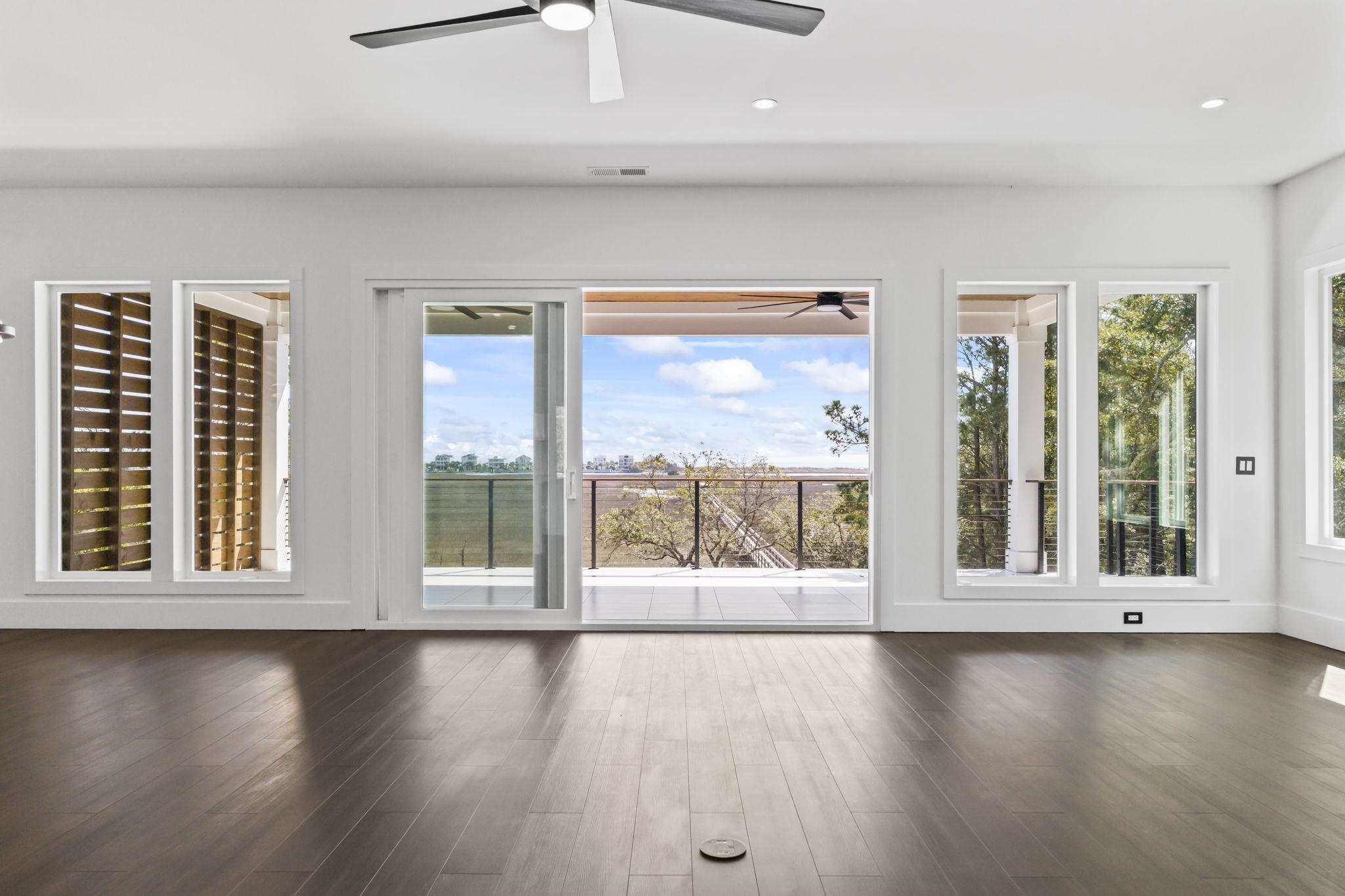 42 Enclave Pl.