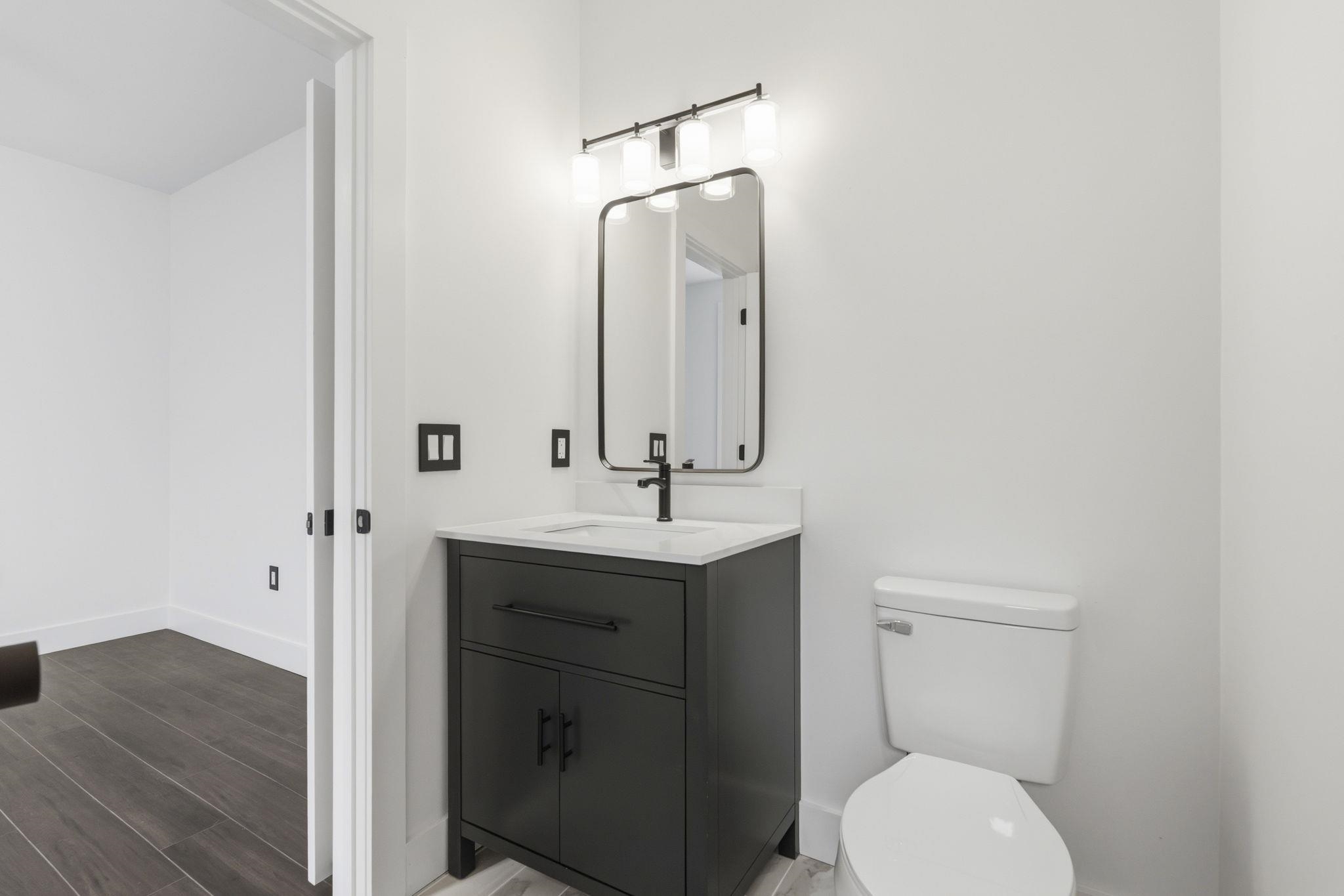 42 Enclave Pl.