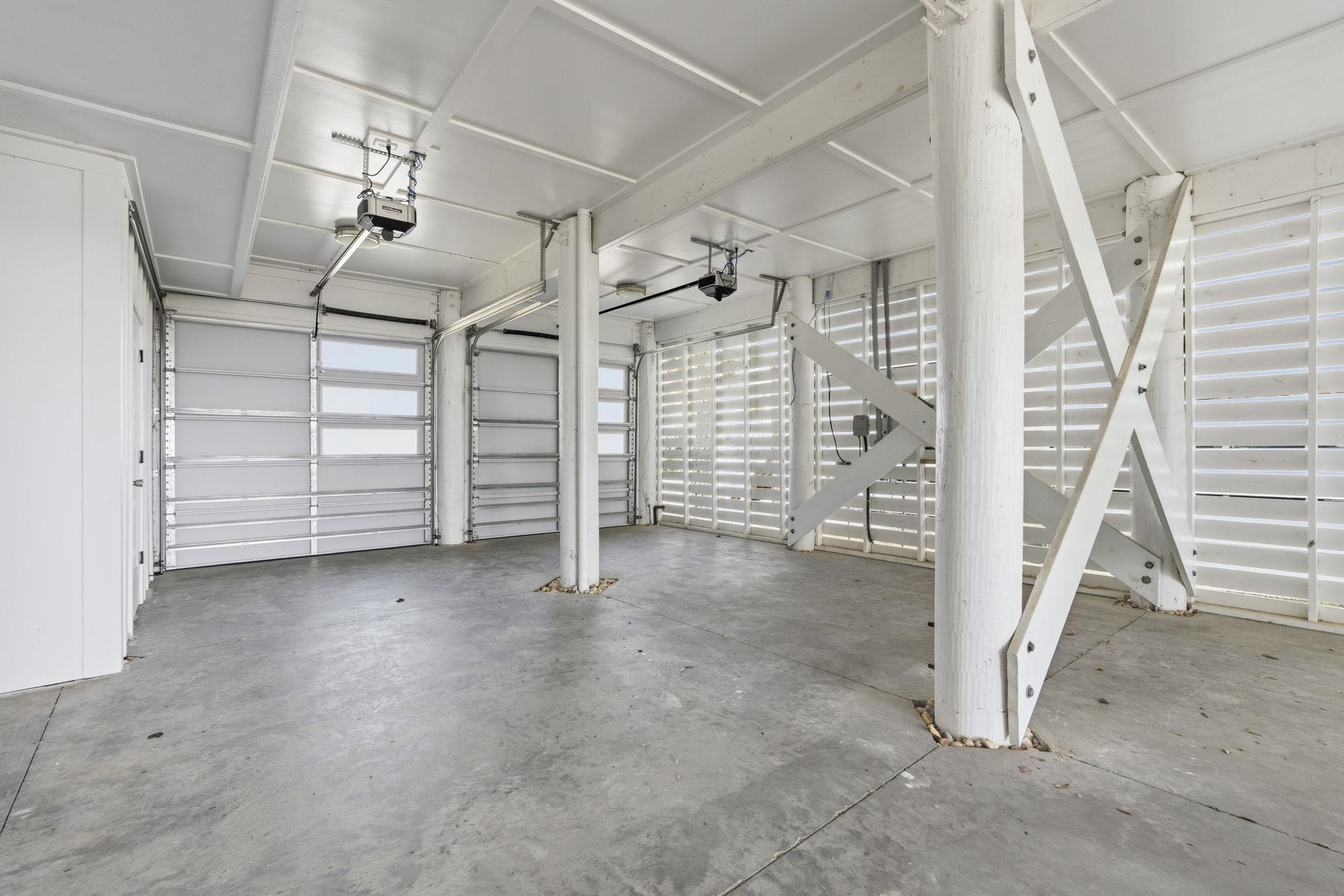 42 Enclave Pl.