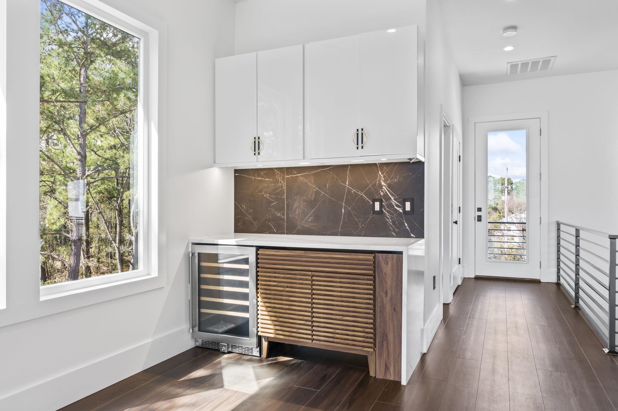 42 Enclave Pl.
