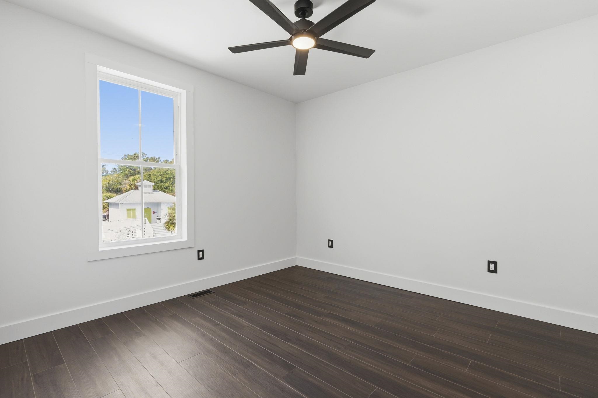 42 Enclave Pl.