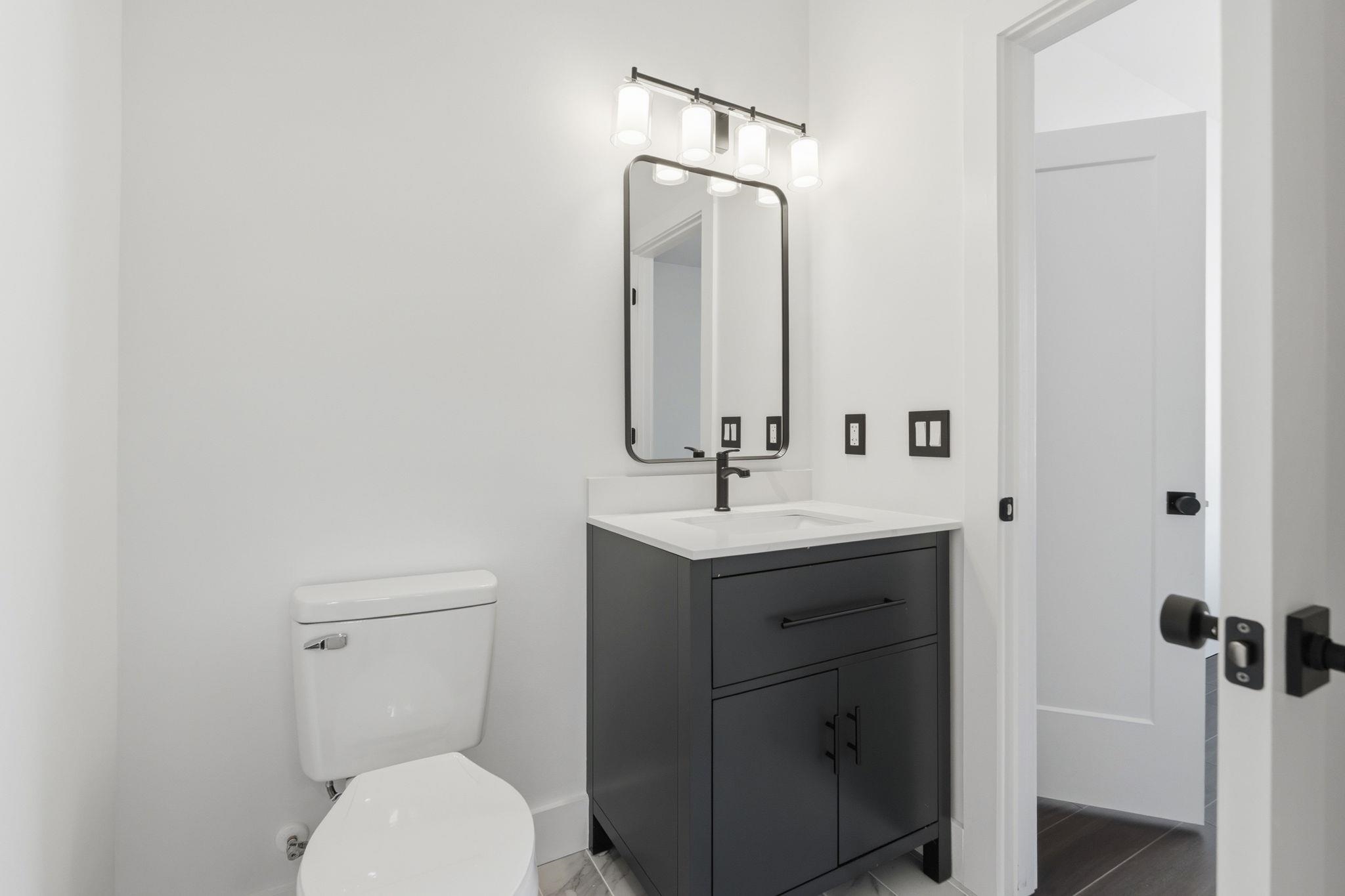 42 Enclave Pl.