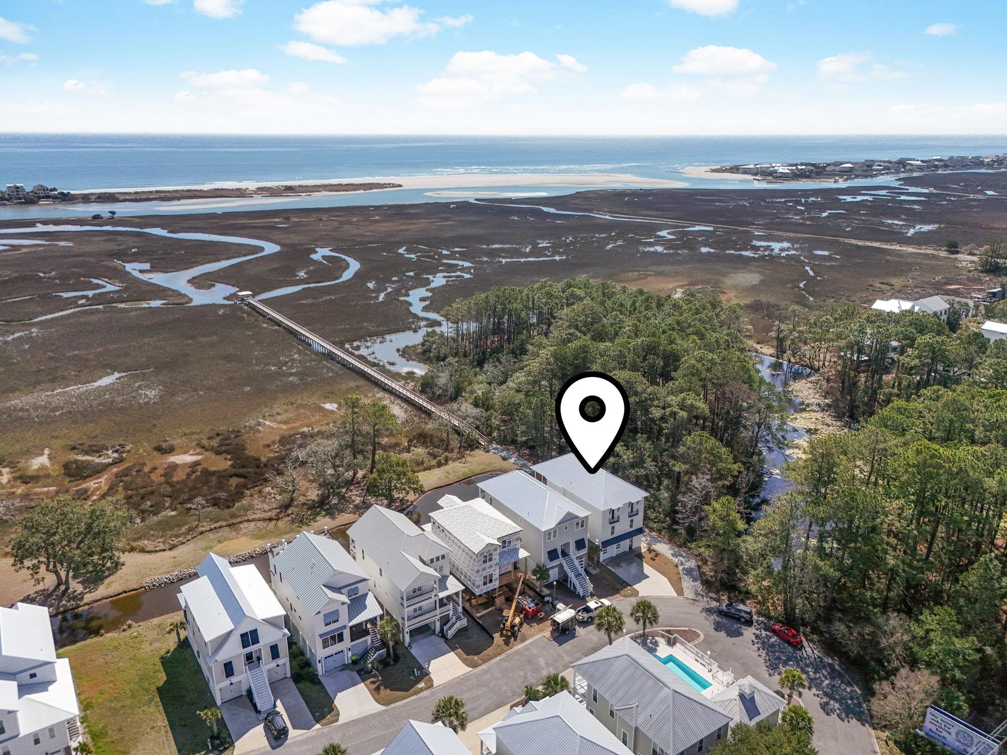 42 Enclave Pl.