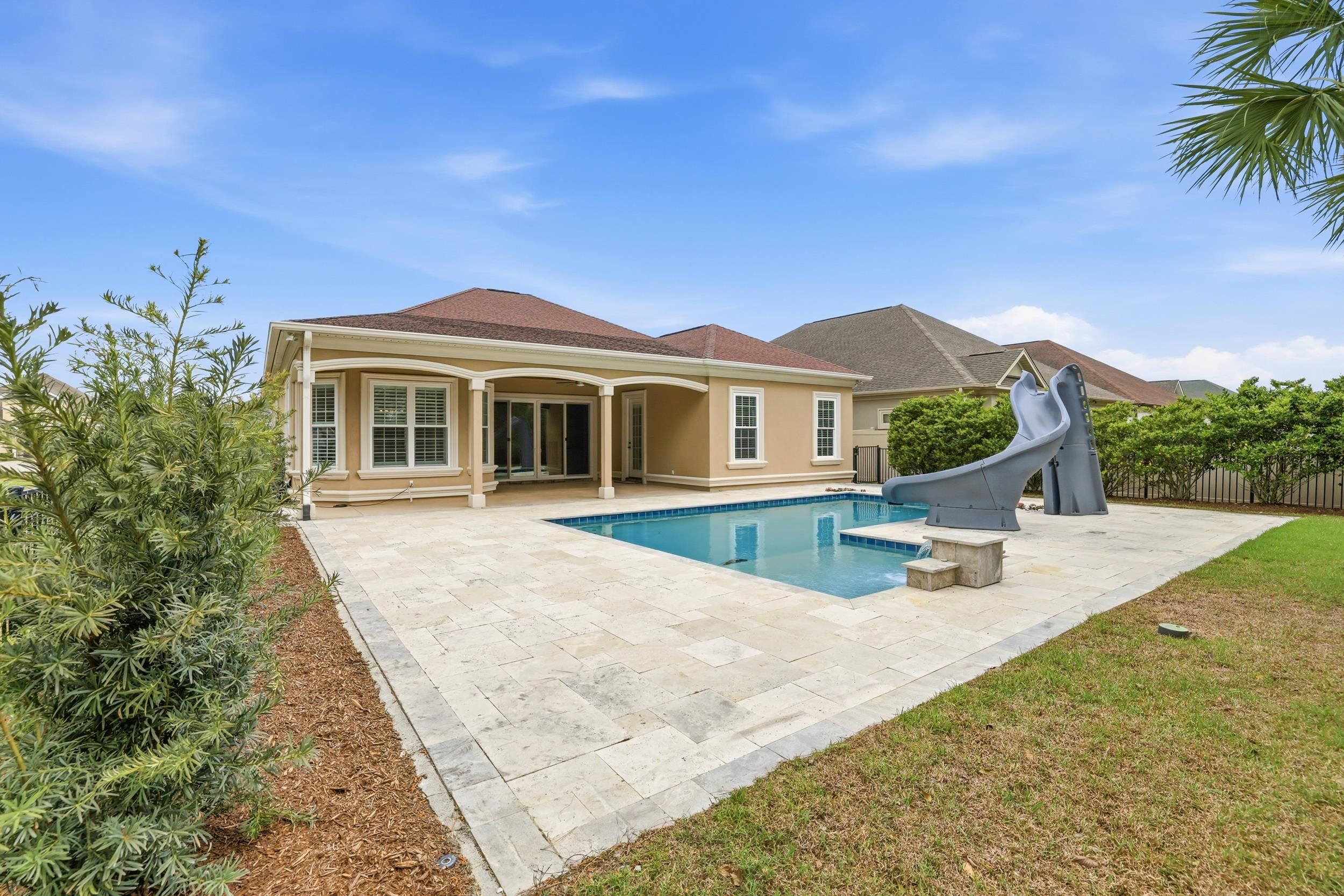 630 Edgecreek Dr.
