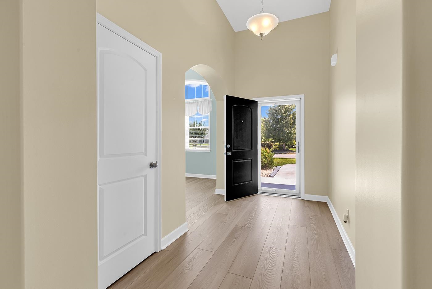 9300 Pond Cypress Ln.