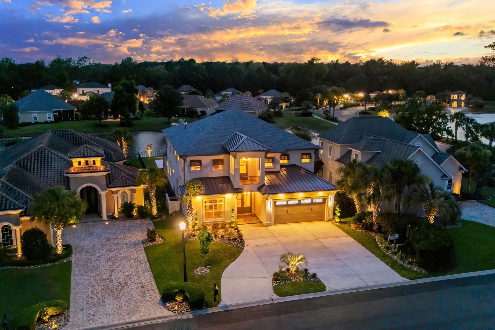 1015 Bluffview Dr.