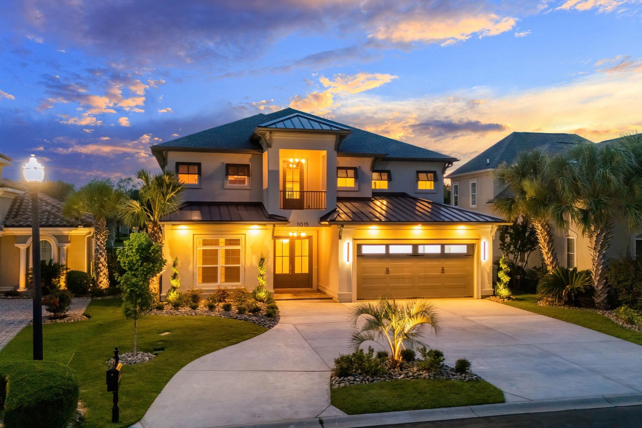 1015 Bluffview Dr.
