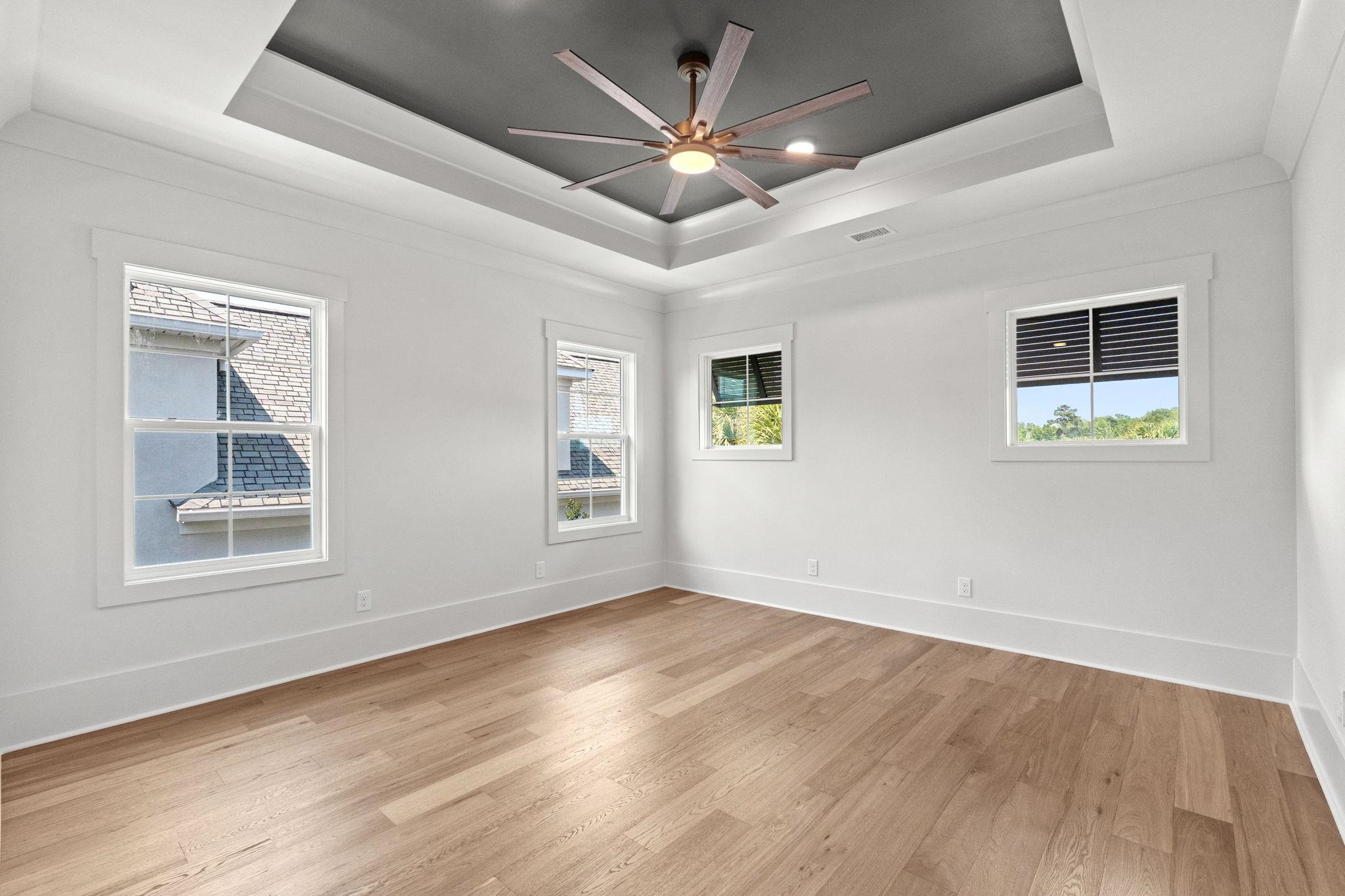 1015 Bluffview Dr.