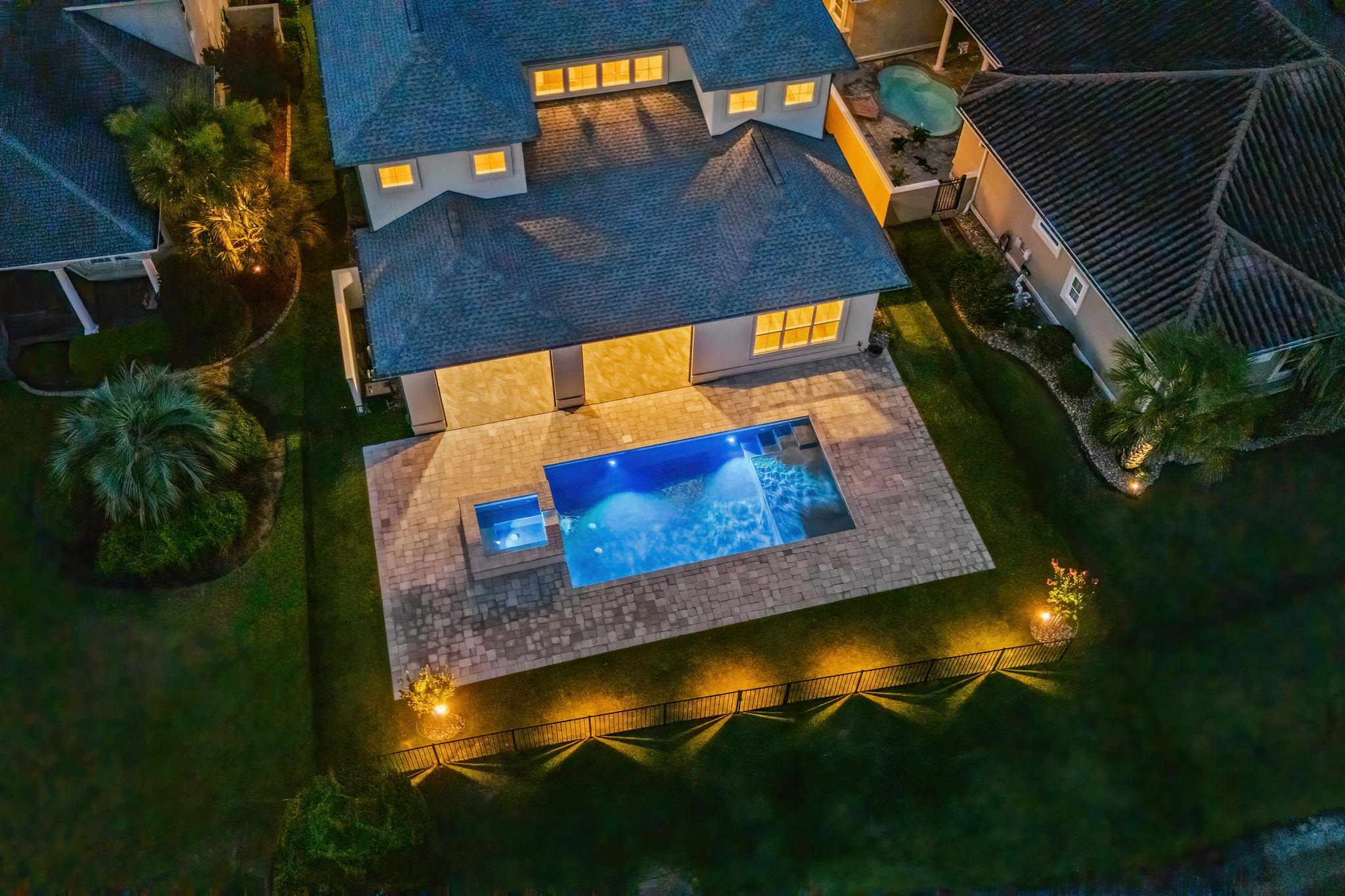 1015 Bluffview Dr.