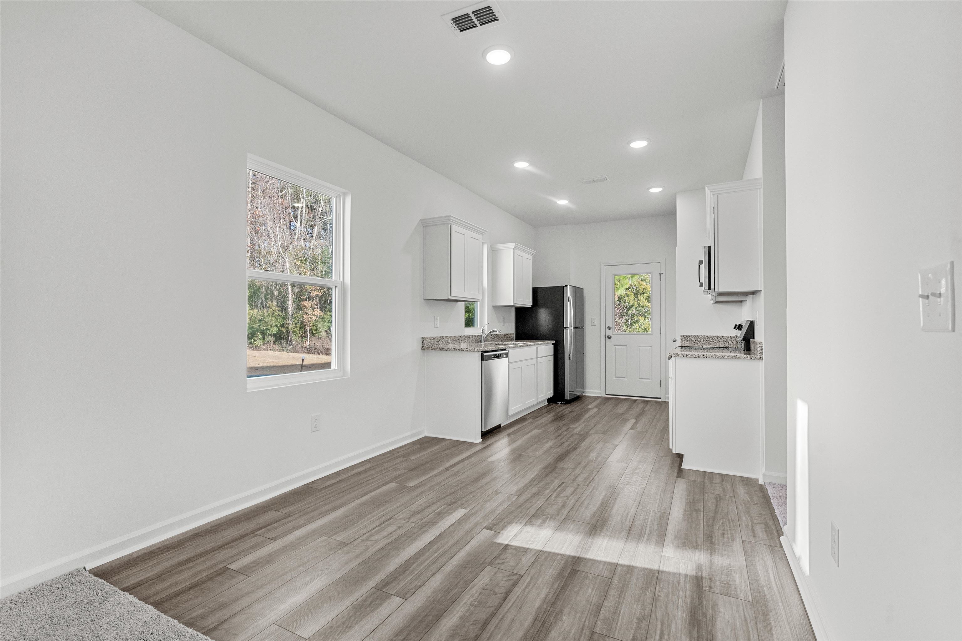 137 Covey Rise Dr