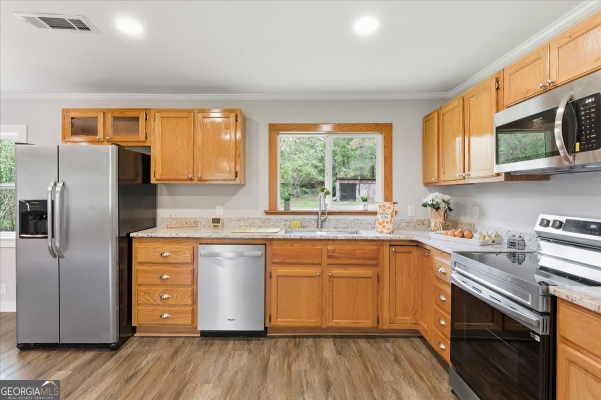 97 NW Gaddis Road NW