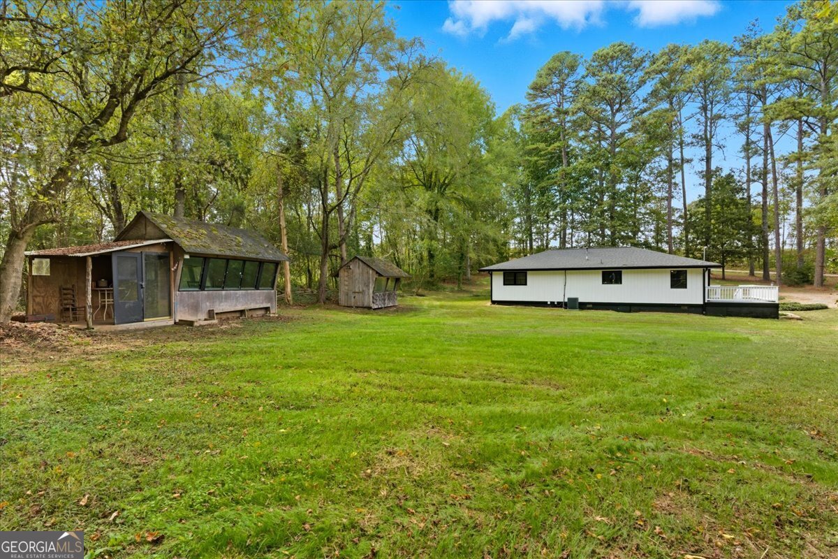 97 NW Gaddis Road NW