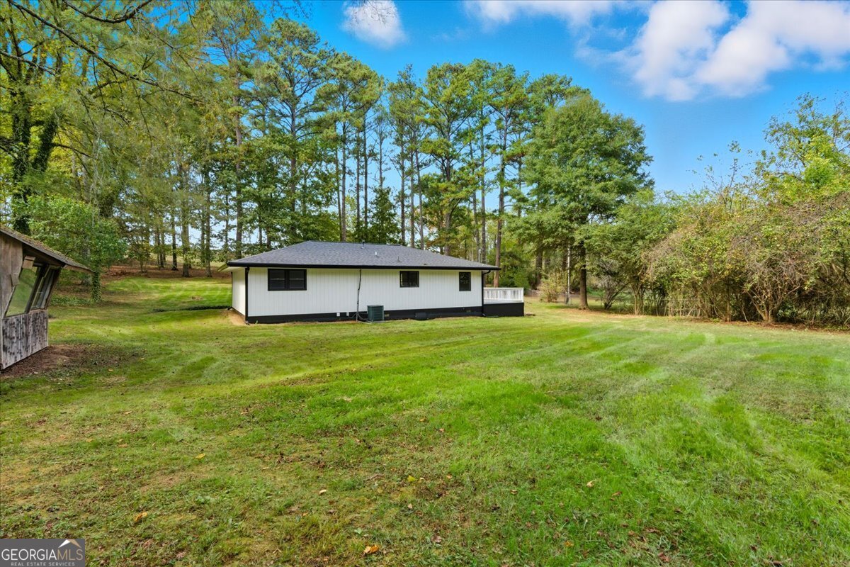 97 NW Gaddis Road NW