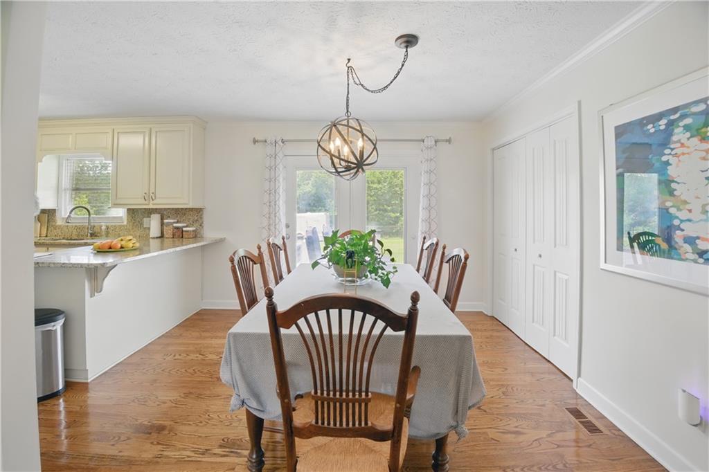 27 Ansley Way NW