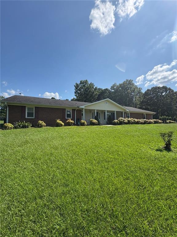 447 SE LOVEBRIDGE Road SE