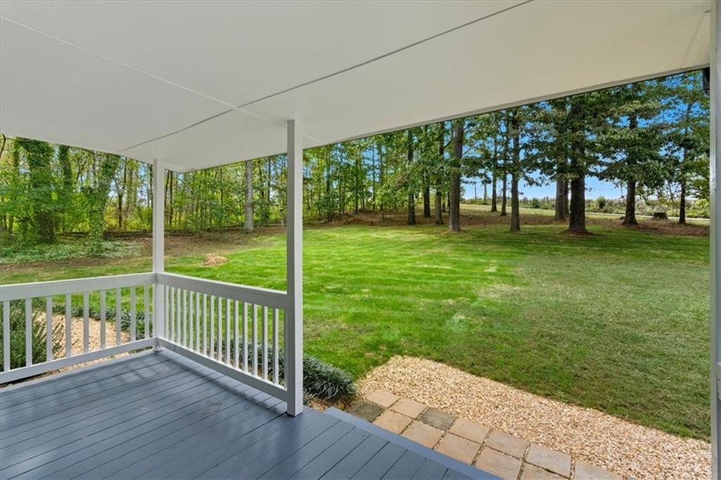 97 NW Gaddis Road NW