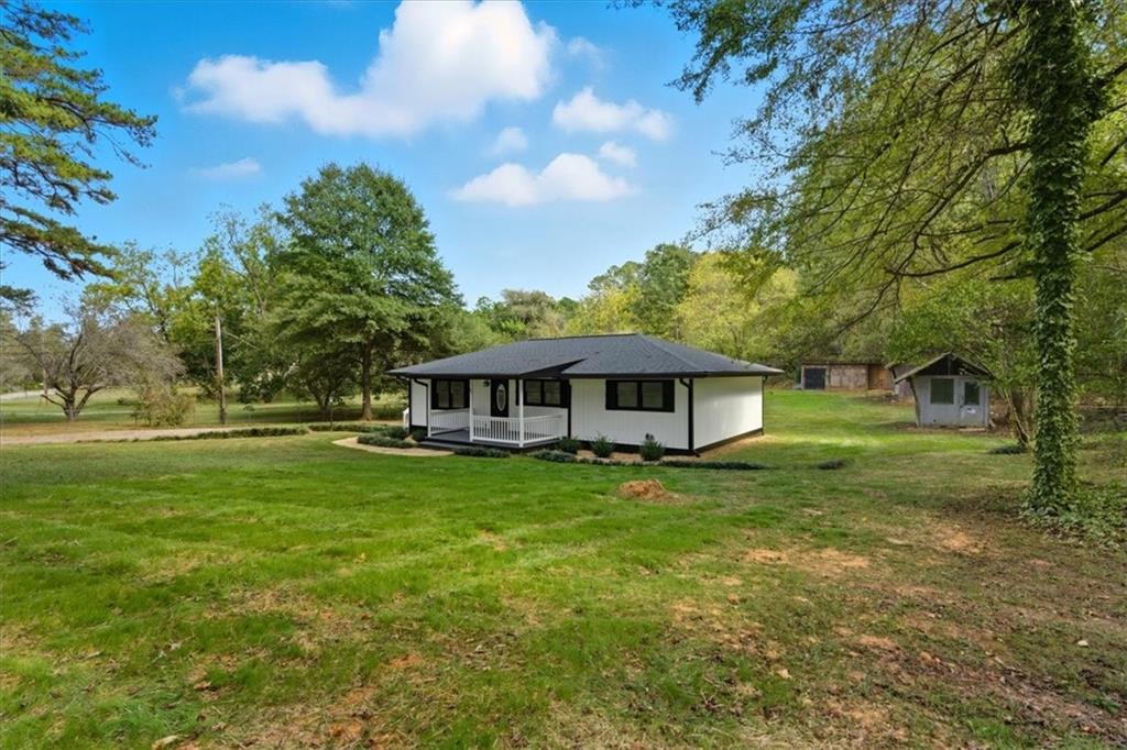 97 NW Gaddis Road NW