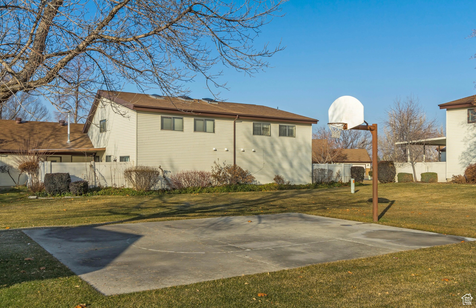 653 W 1175 N