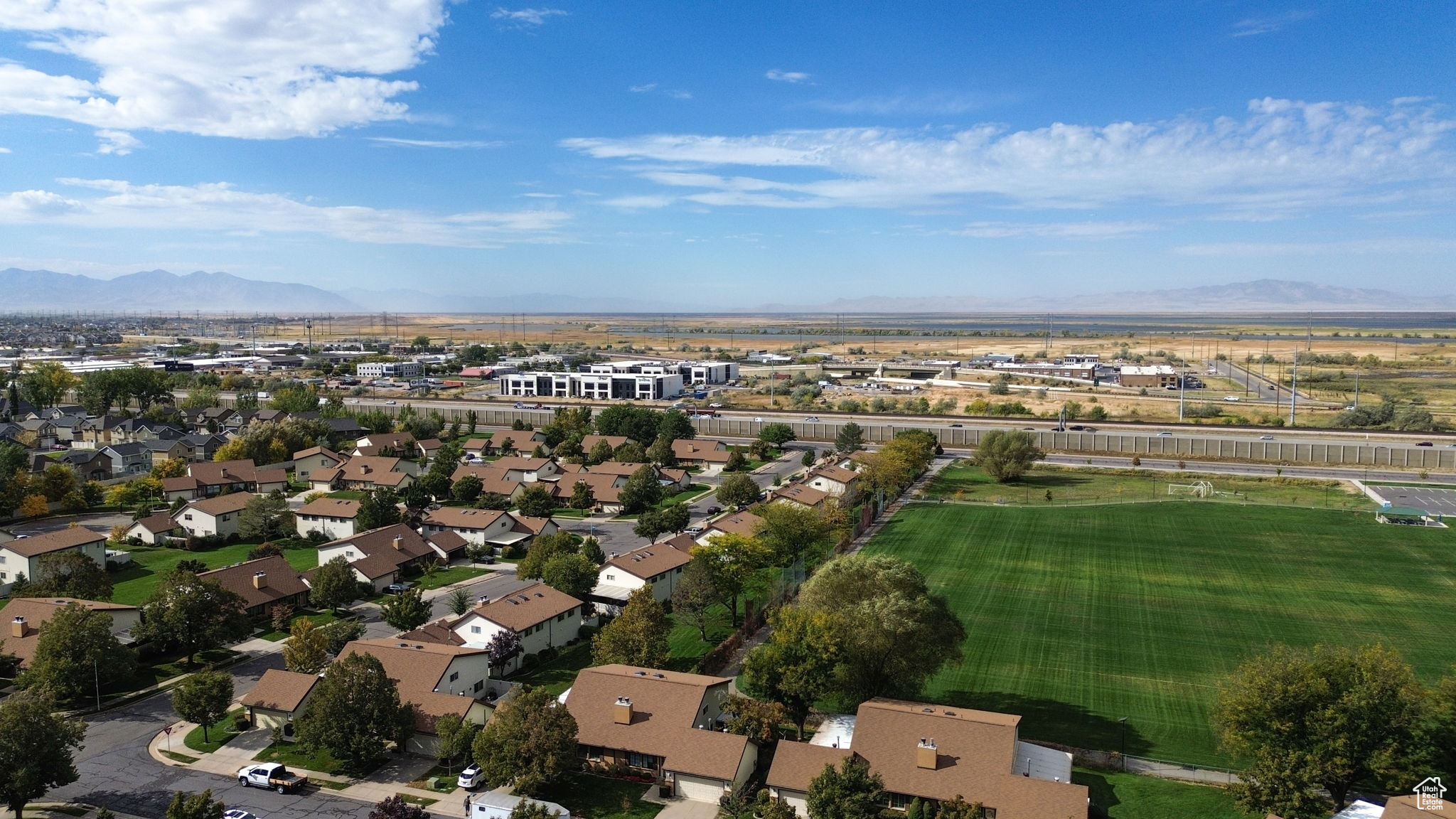 1209 N 575 W