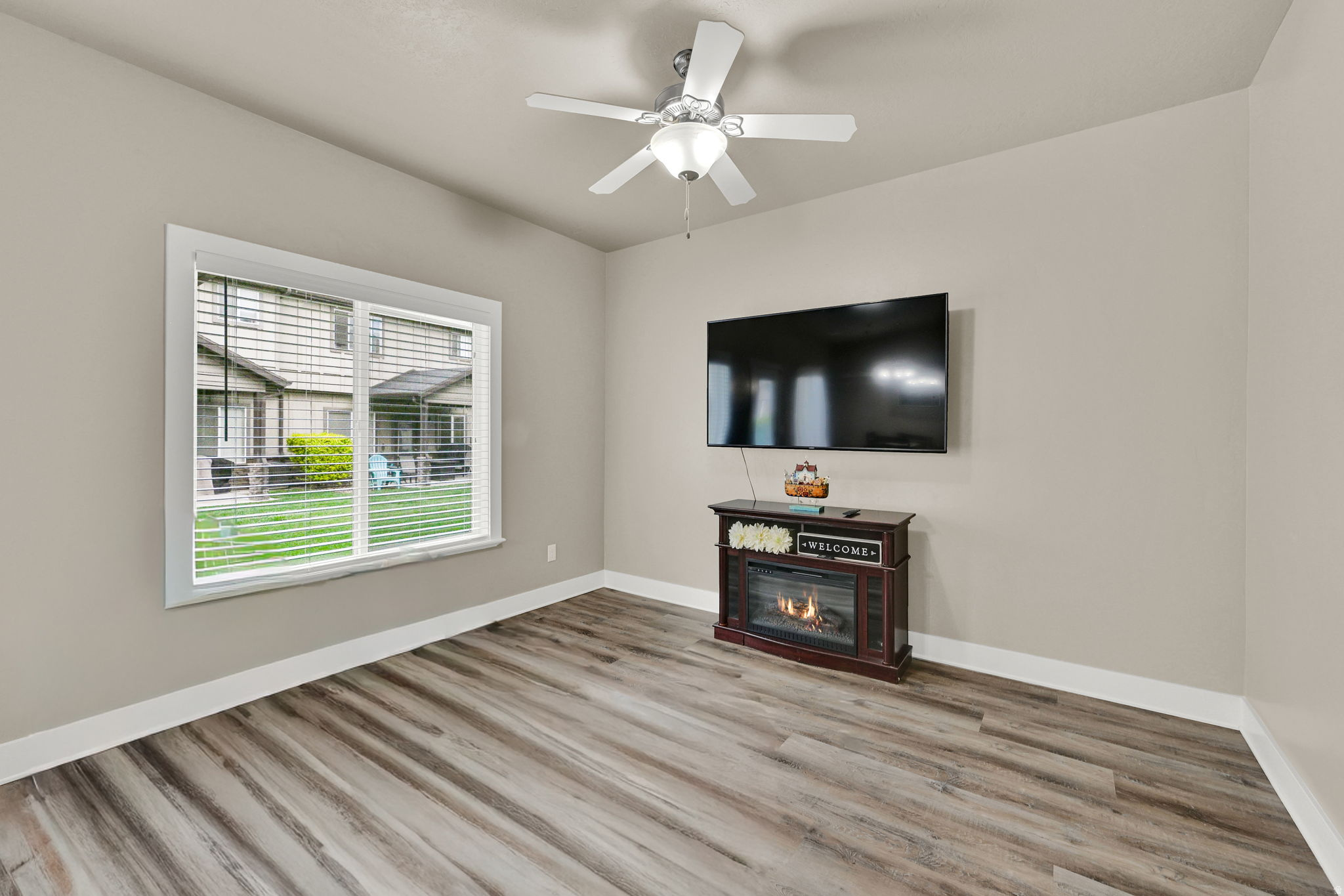 3427 S STAYLEY AVE ##3