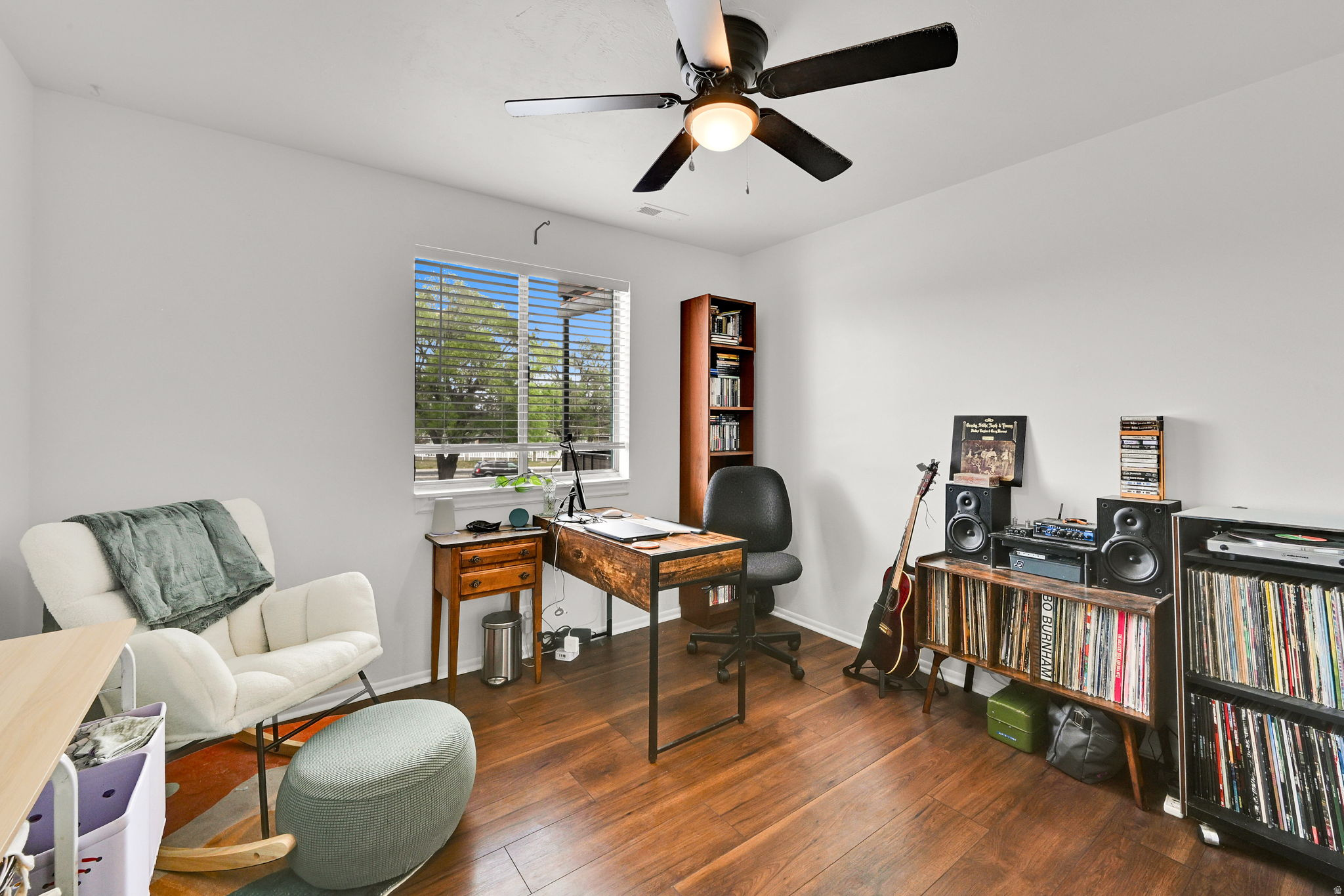 4114 S OAK MEADOWS DR #21