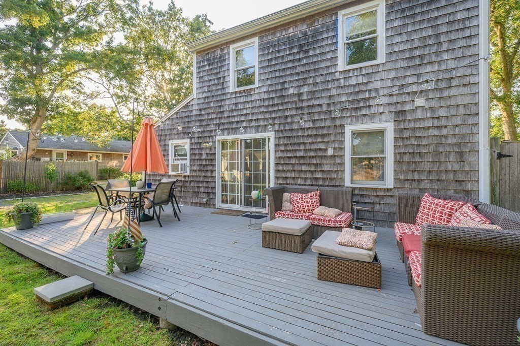 18 Chamberlain Ct