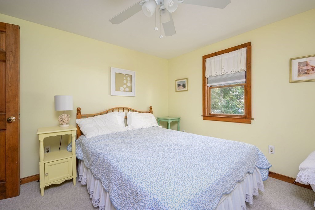 18 Chamberlain Ct