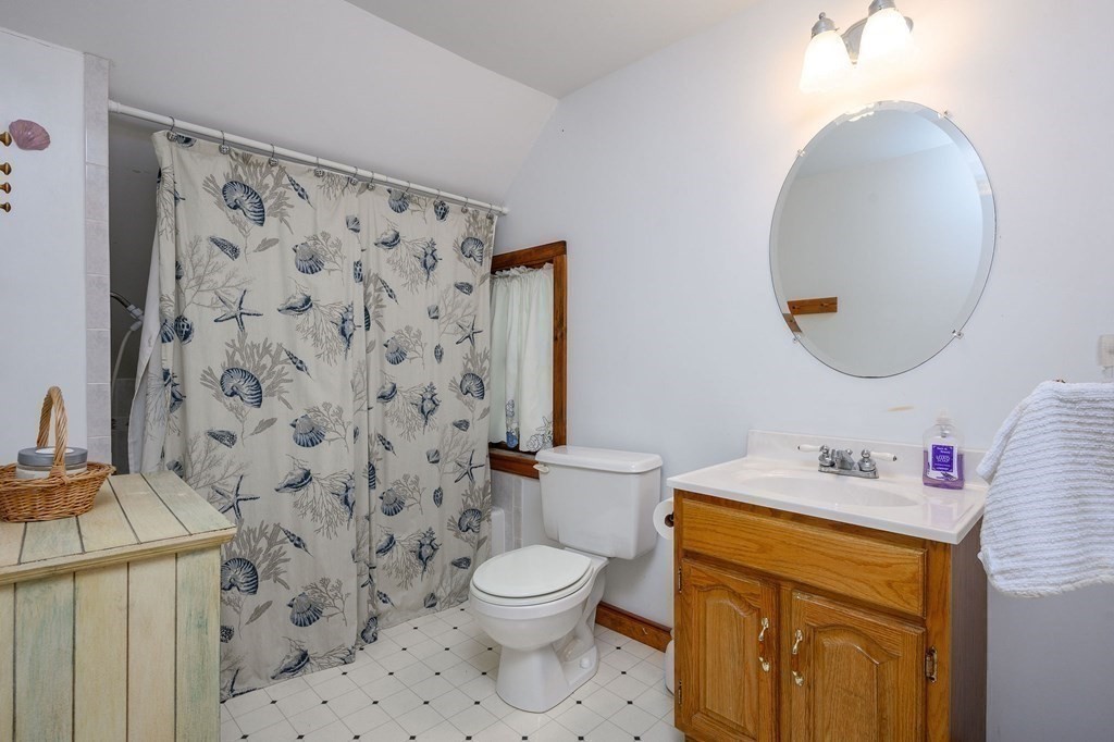 18 Chamberlain Ct