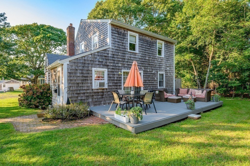 18 Chamberlain Ct