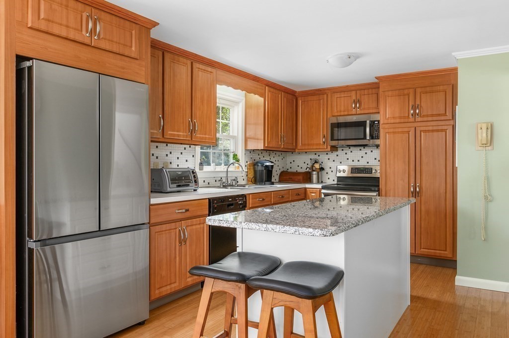 1150 Shootflying Hill Rd