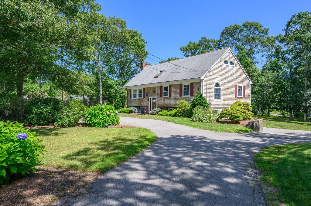 1150 Shootflying Hill Rd