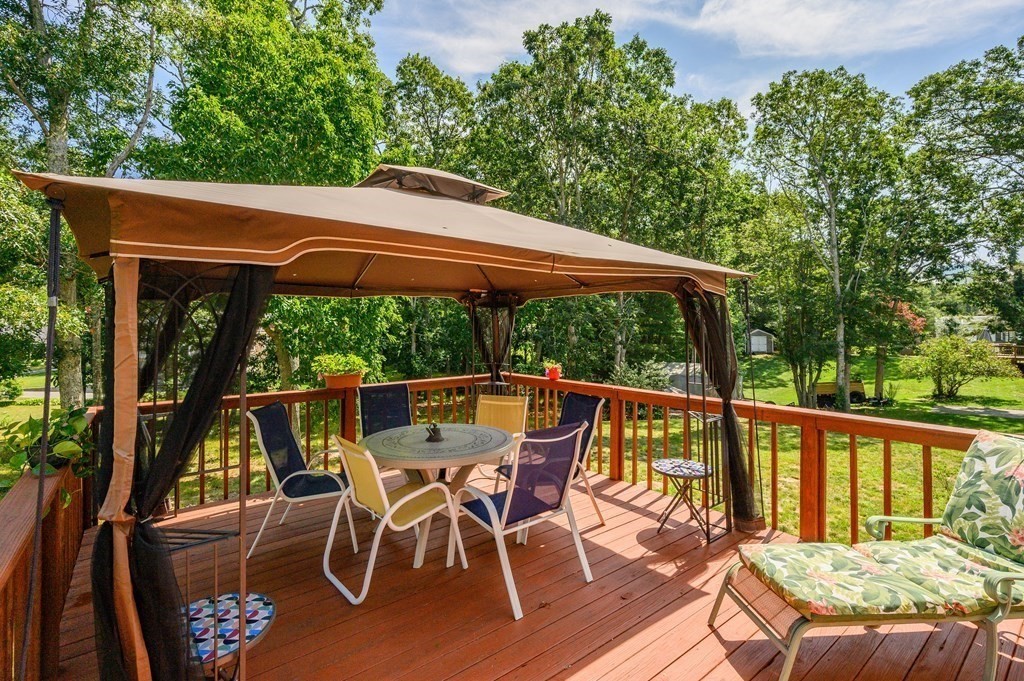 1150 Shootflying Hill Rd