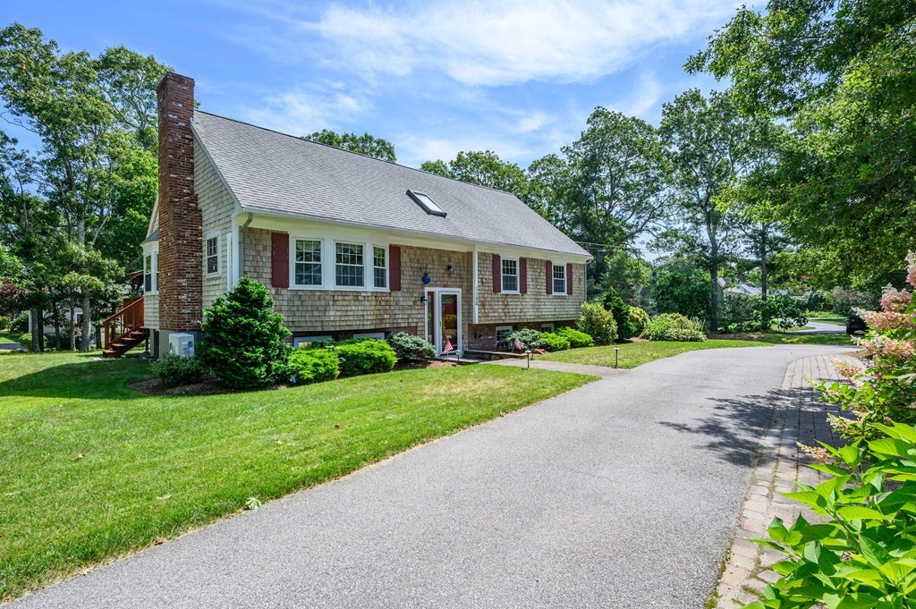 1150 Shootflying Hill Rd