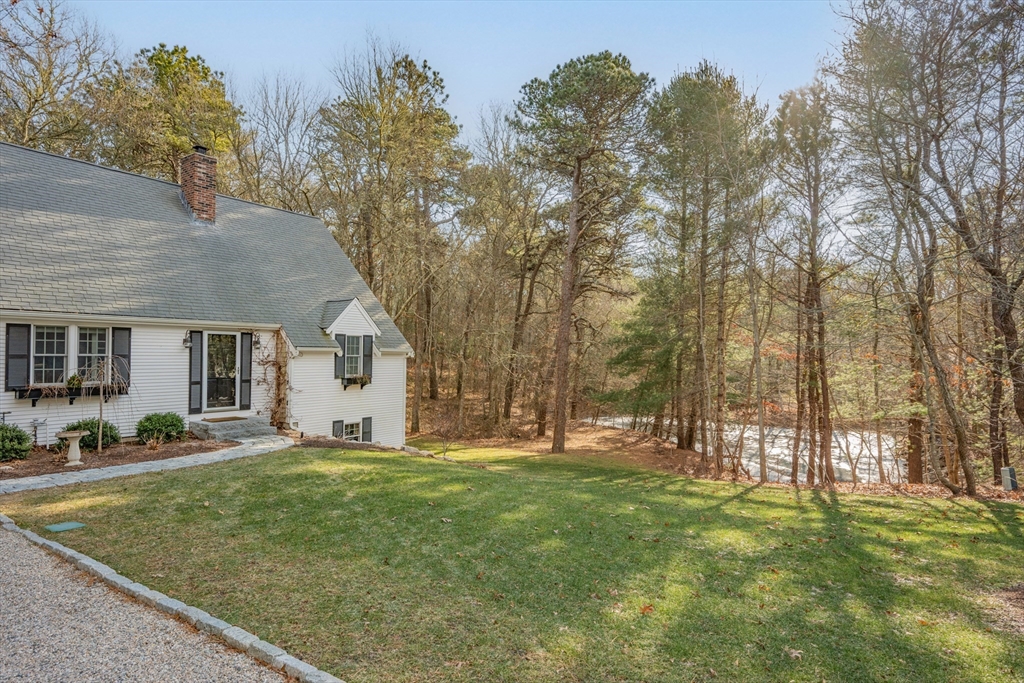 17 Briar Patch Rd