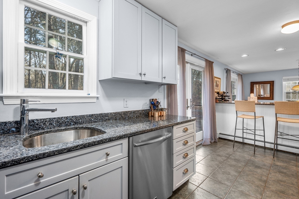 17 Briar Patch Rd