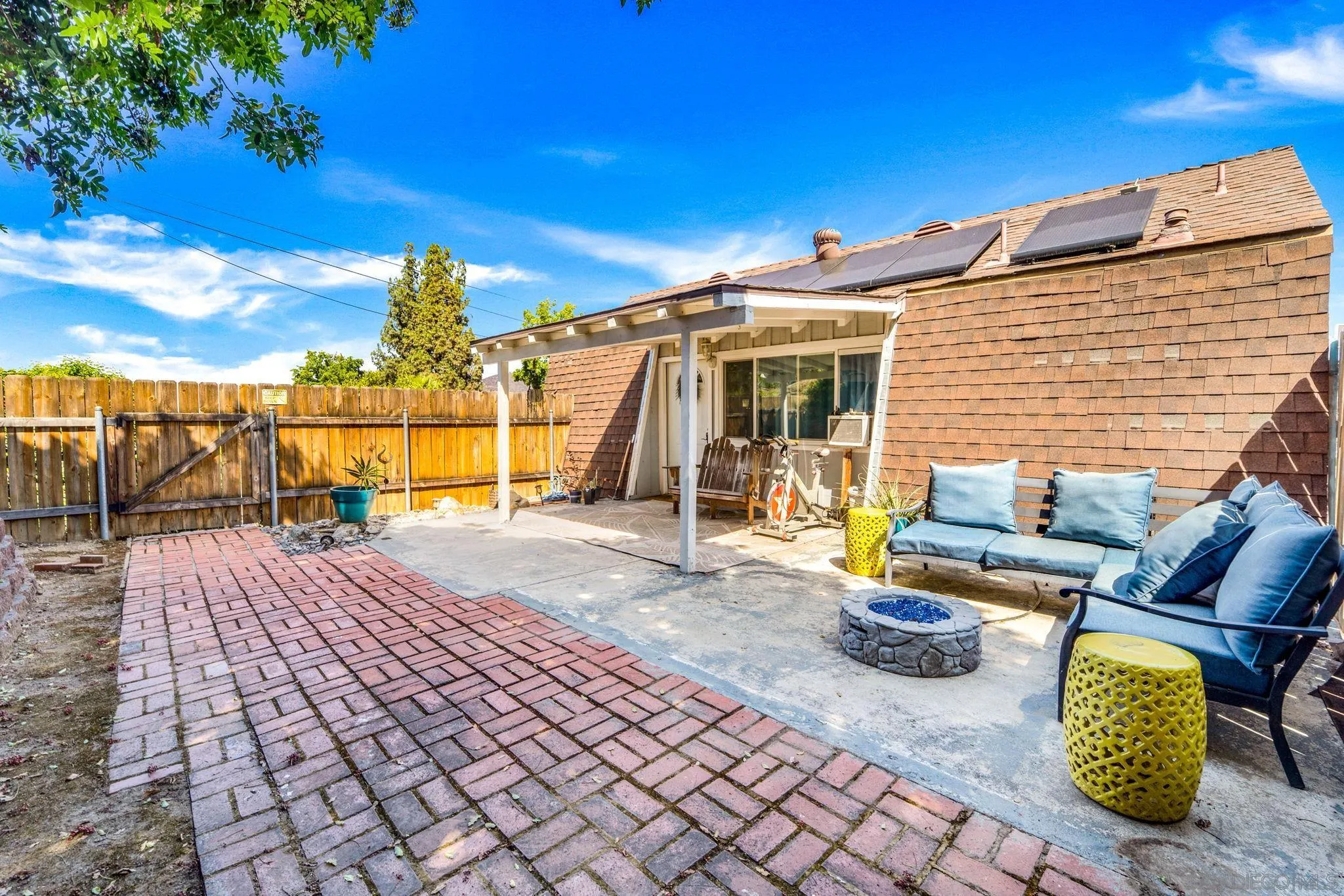 1743 Milton Manor Dr