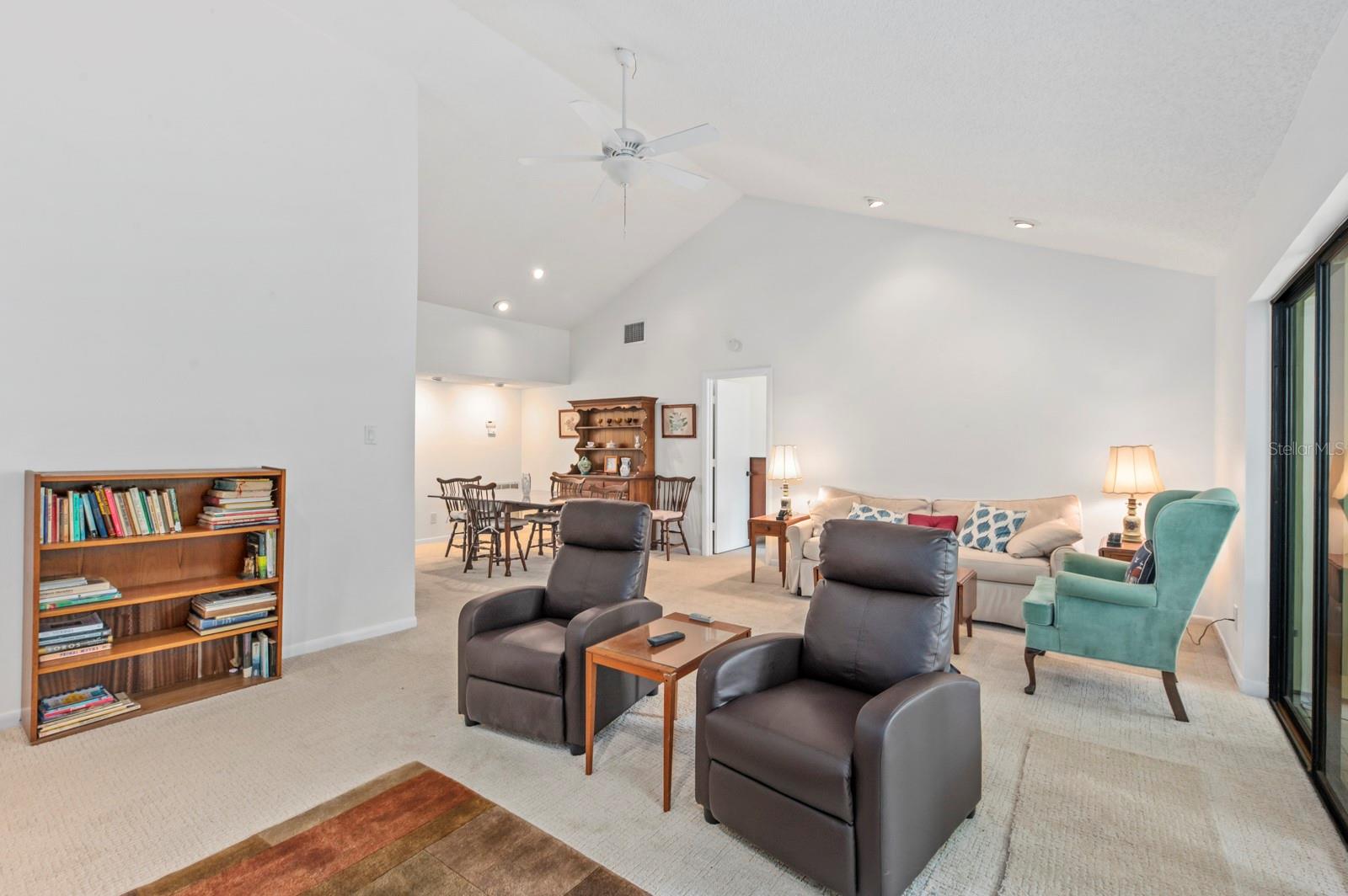 1700 GLENHOUSE DR #406