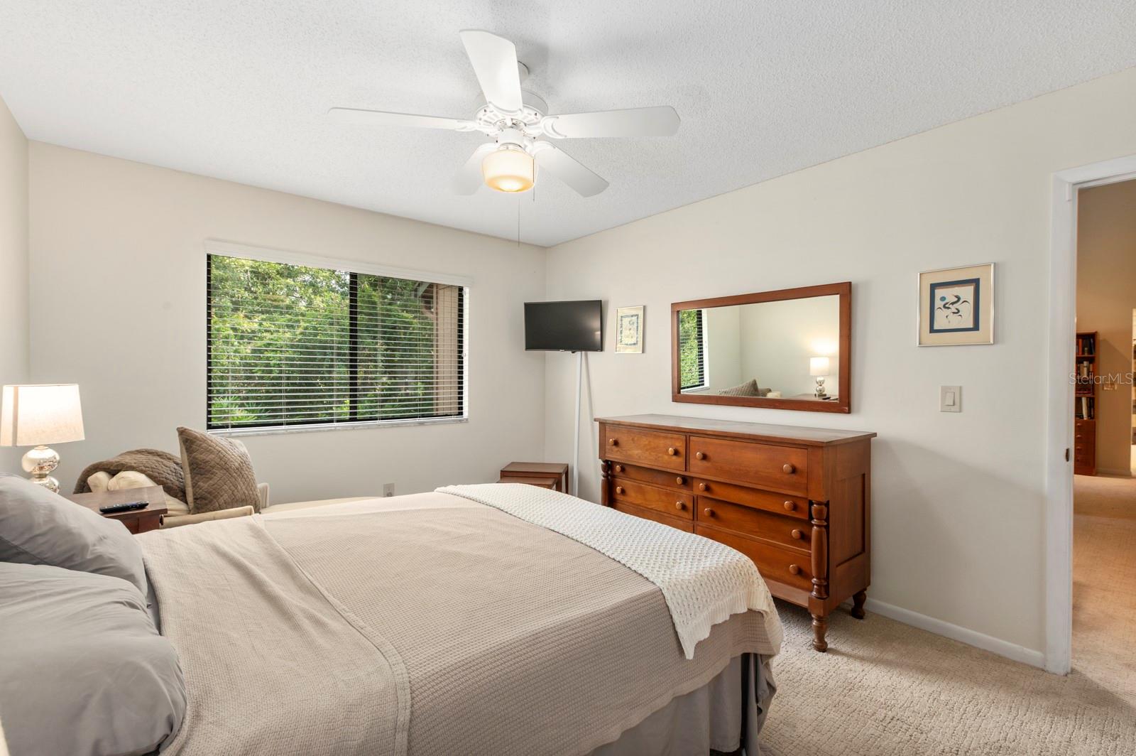 1700 GLENHOUSE DR #406