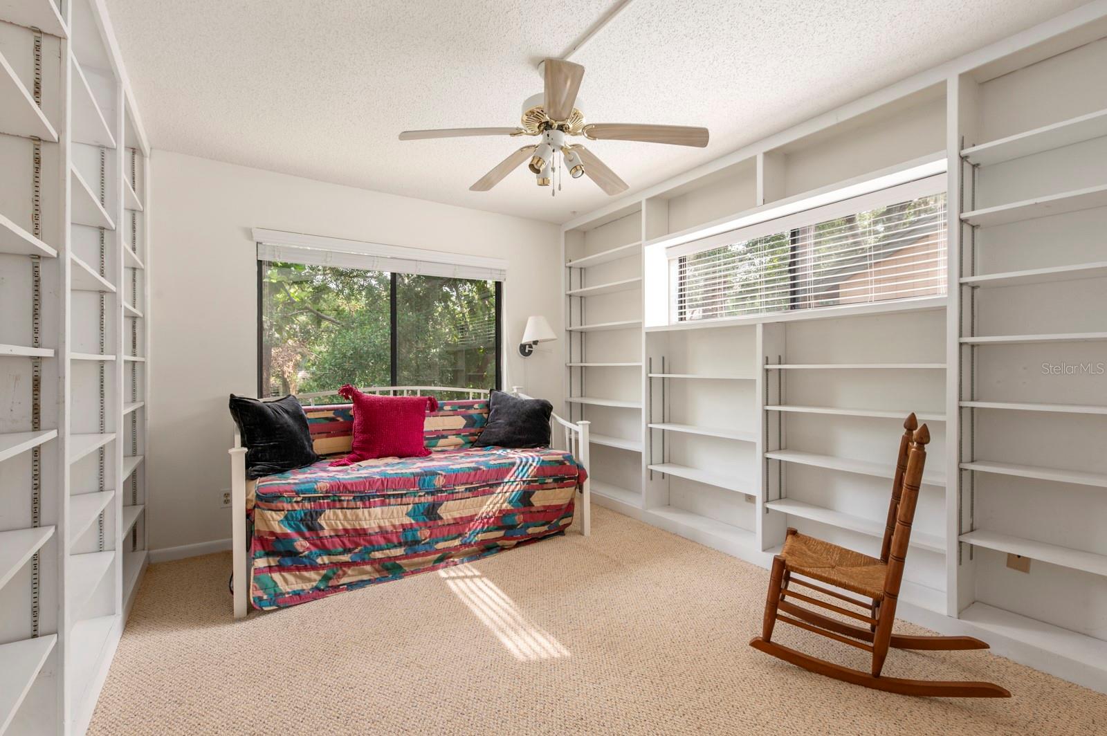 1700 GLENHOUSE DR #406