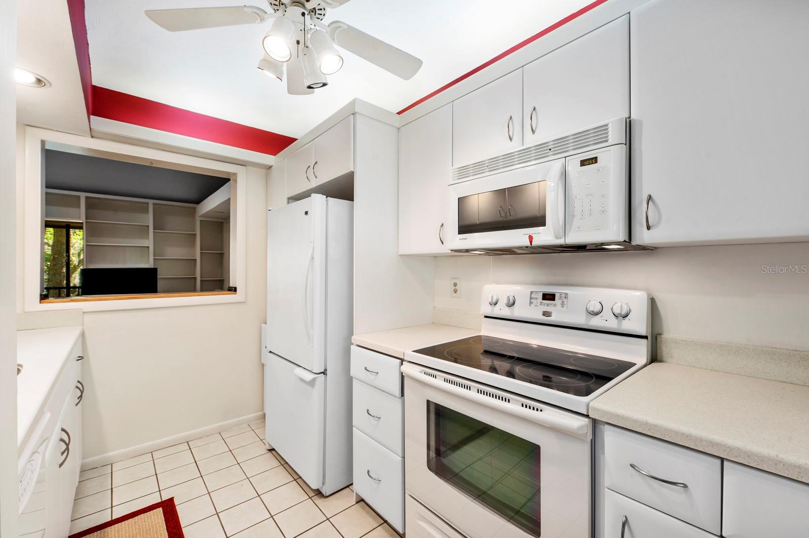 1608 BAYHOUSE POINT DR #401