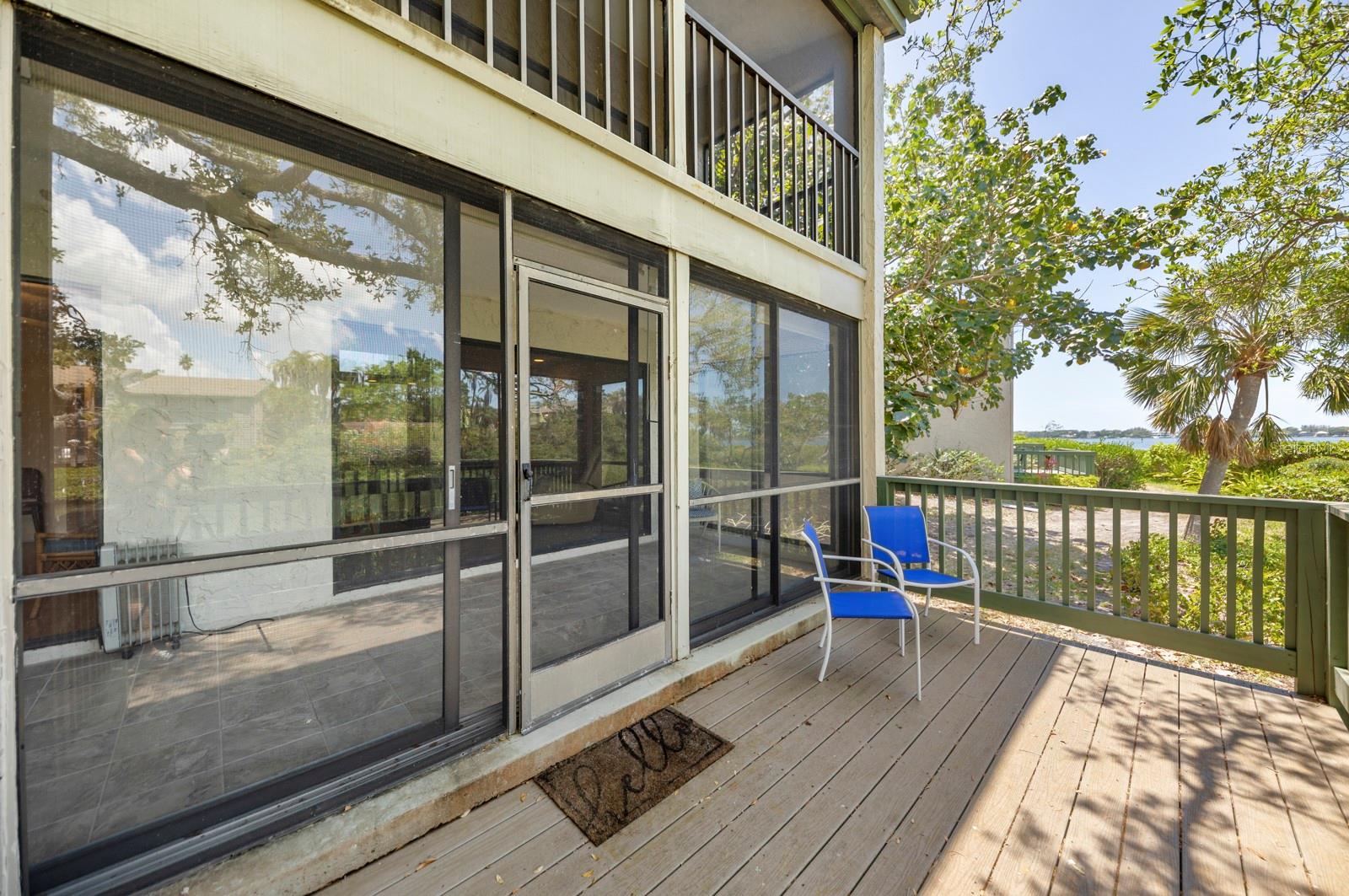 1519 PELICAN POINT DR #187