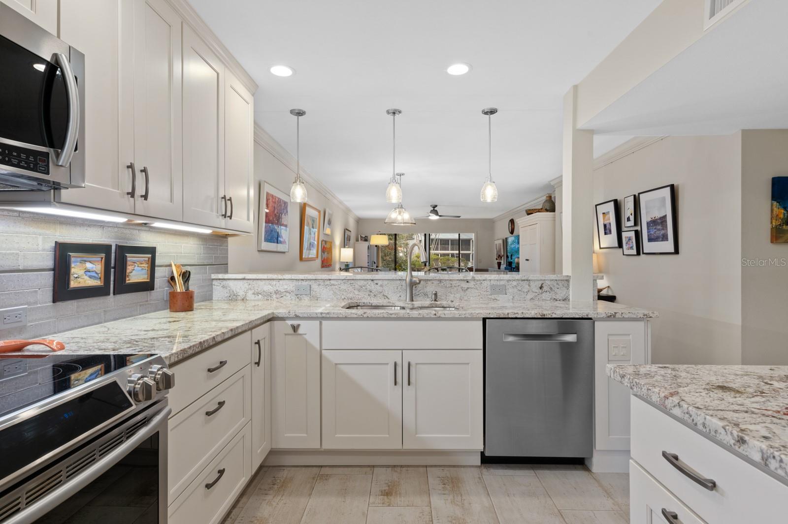 1519 PELICAN POINT DR #191