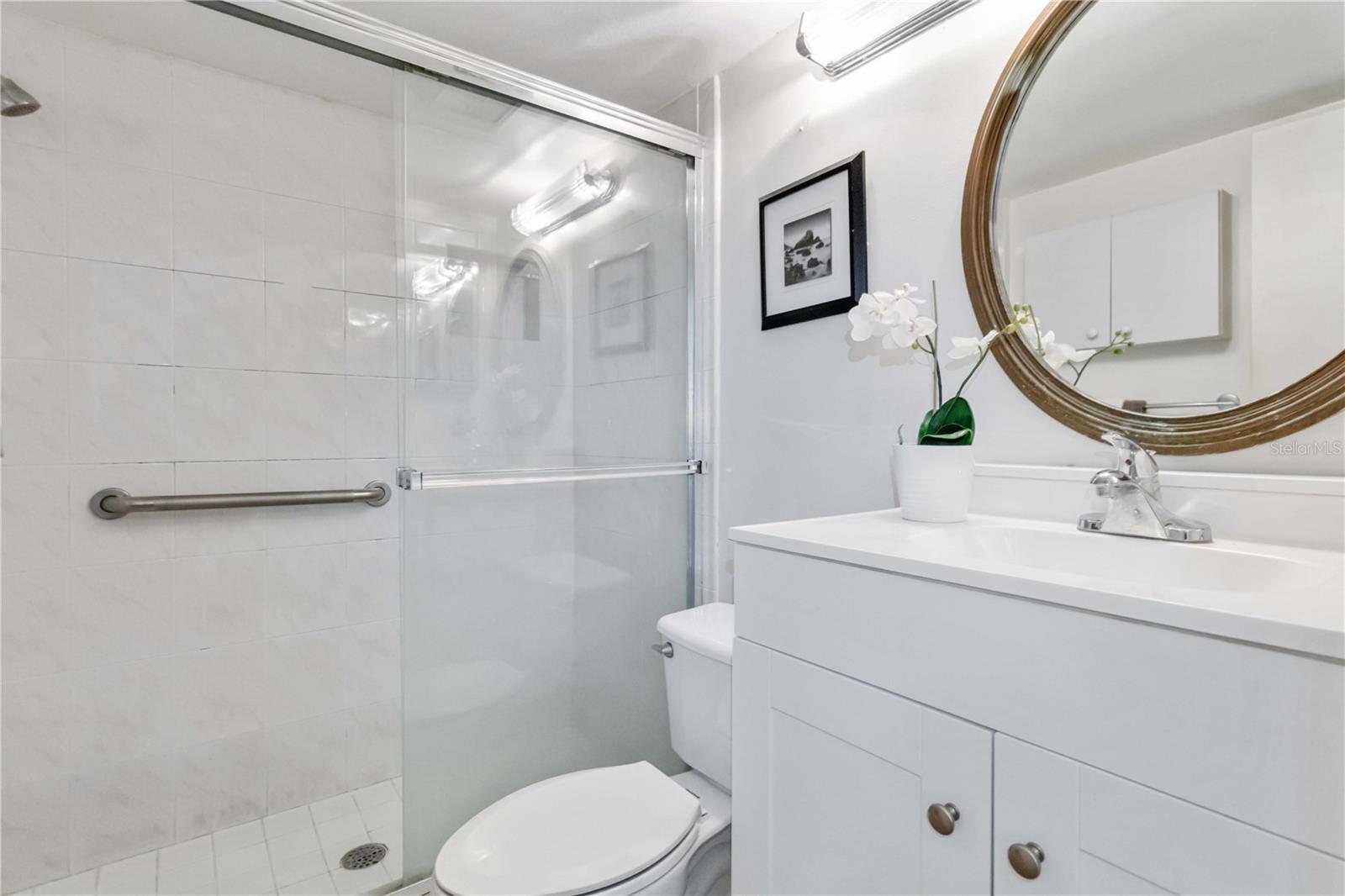 1720 GLENHOUSE DR #325