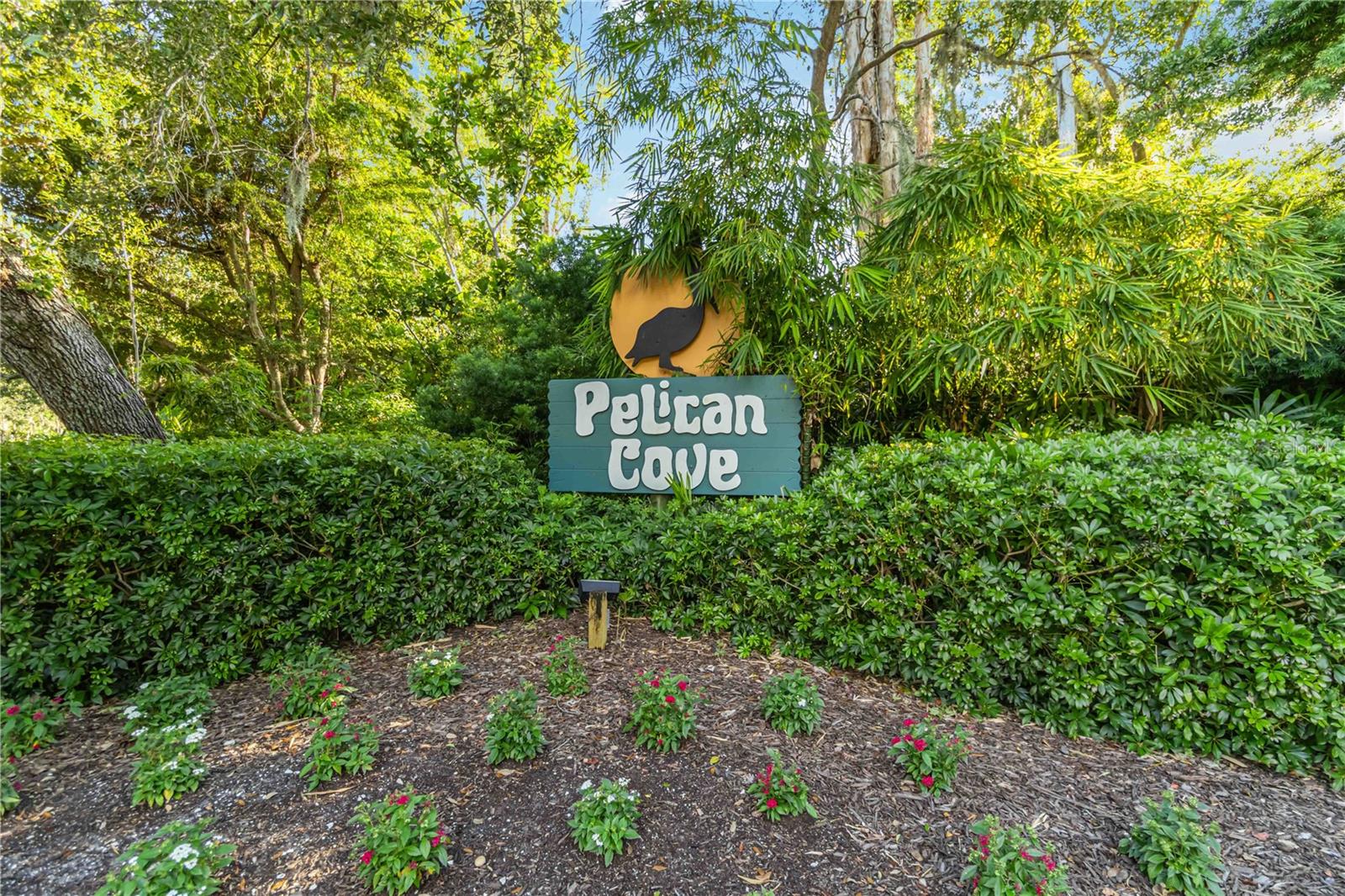 1720 GLENHOUSE DR #325