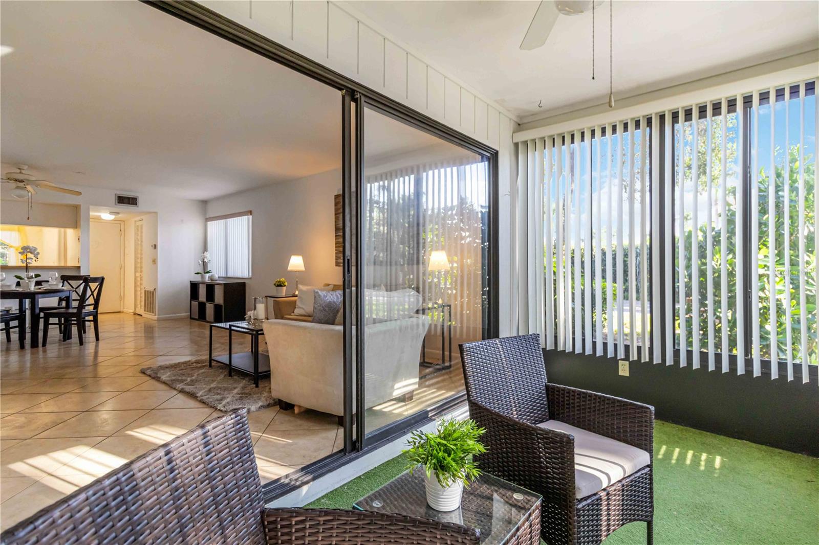 1720 GLENHOUSE DR #325