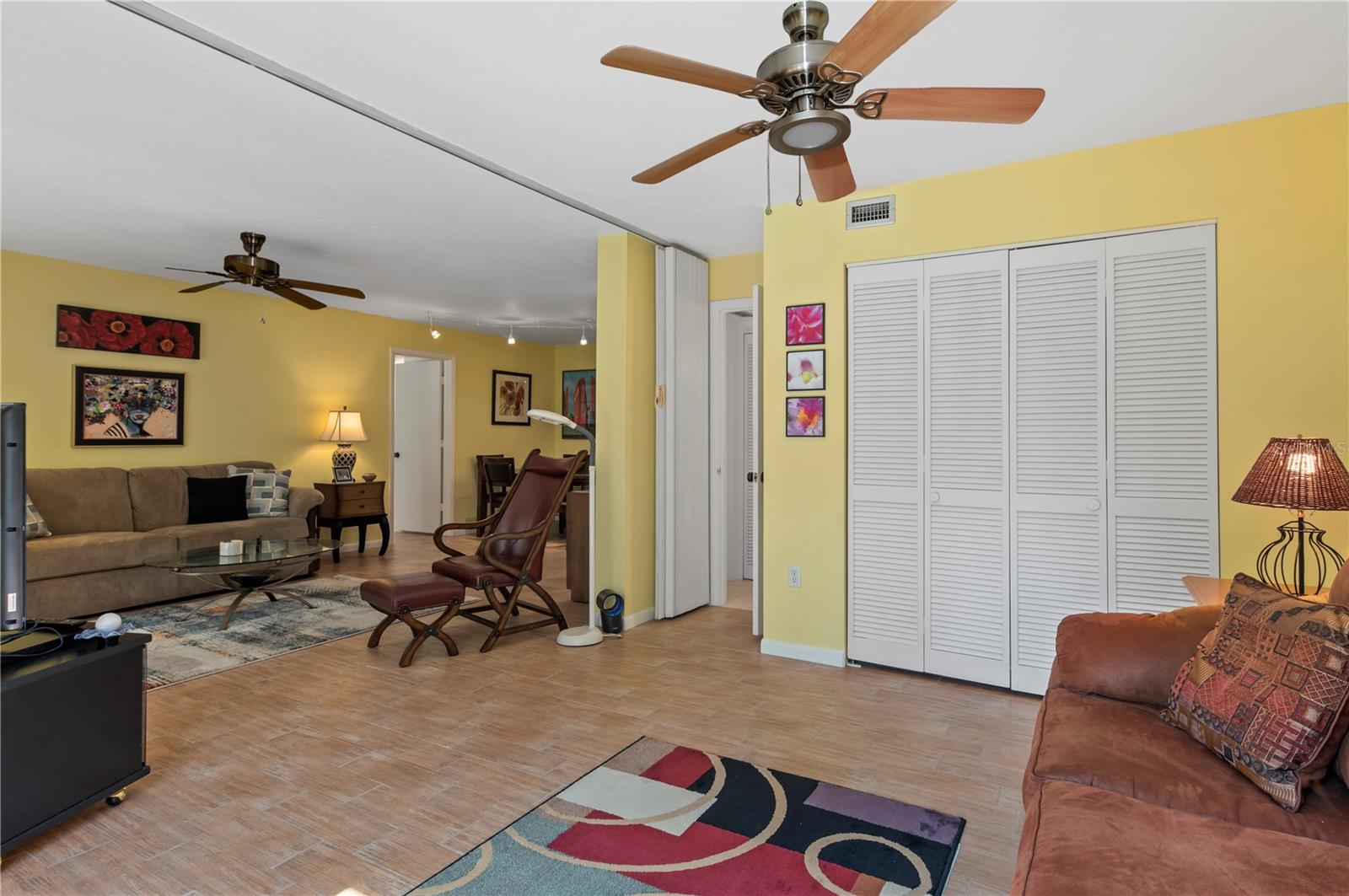 1680 BROOKHOUSE CIR #110