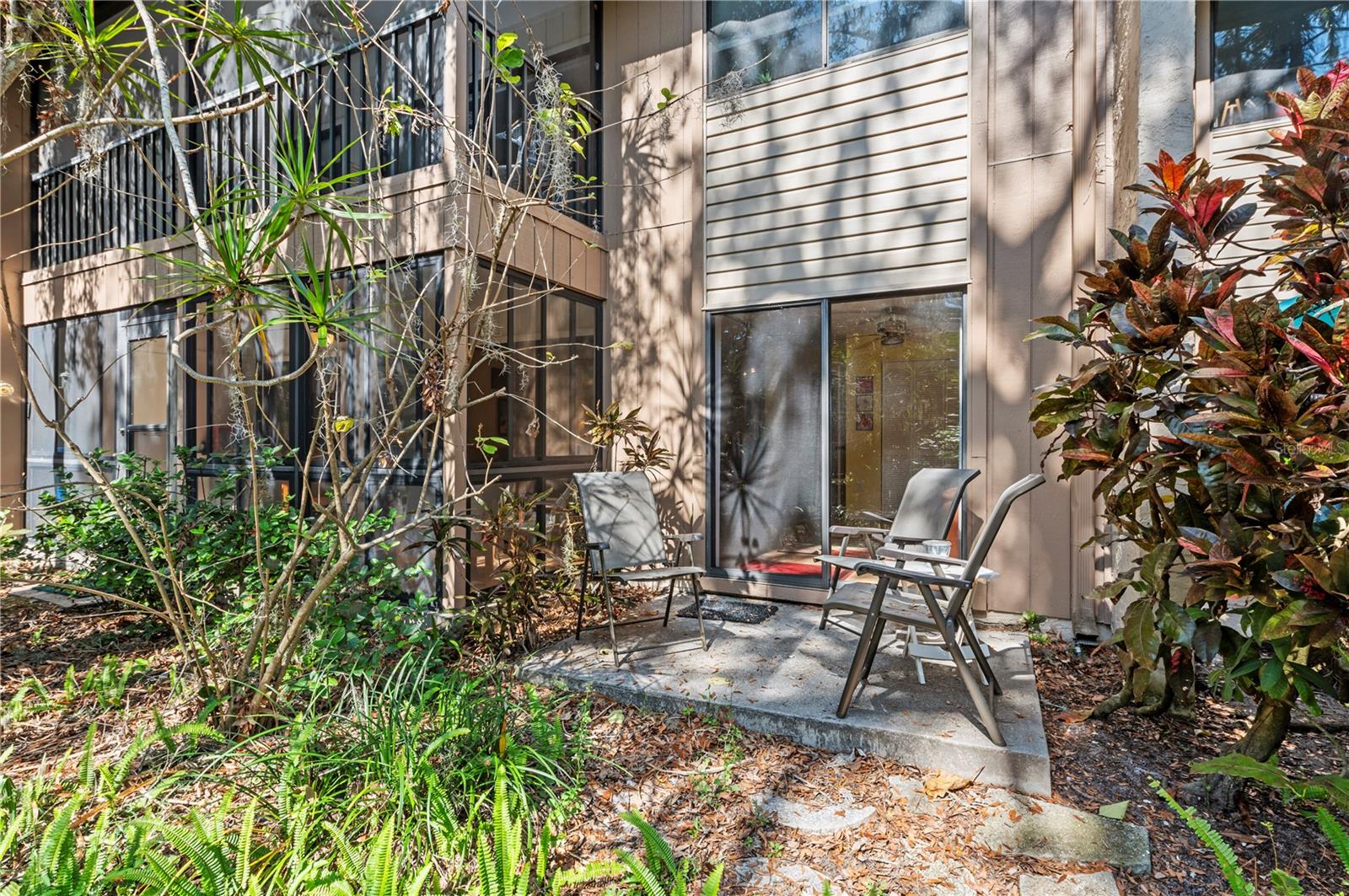 1680 BROOKHOUSE CIR #110