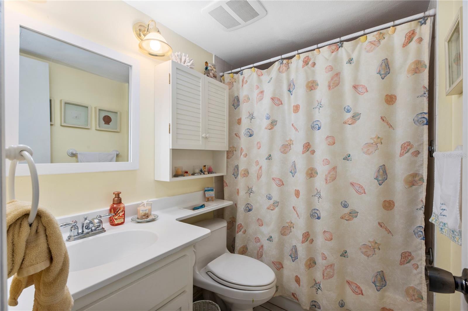 1720 GLENHOUSE DR #330
