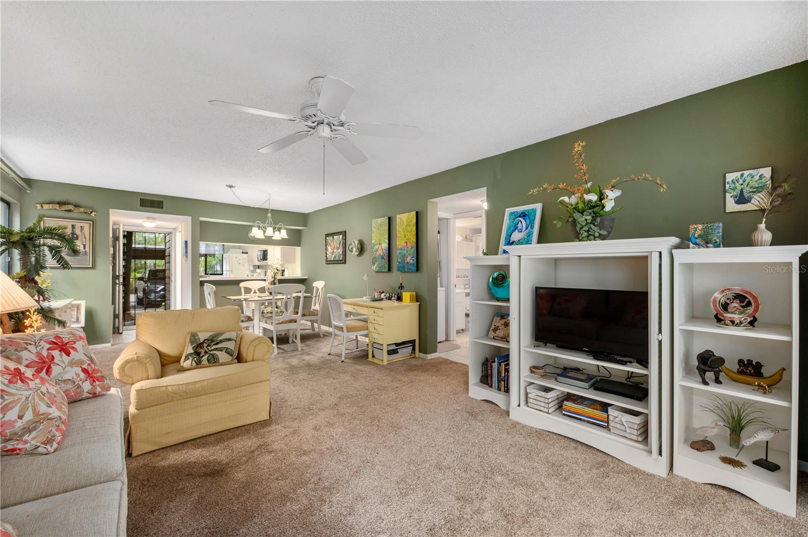 1720 GLENHOUSE DR #330