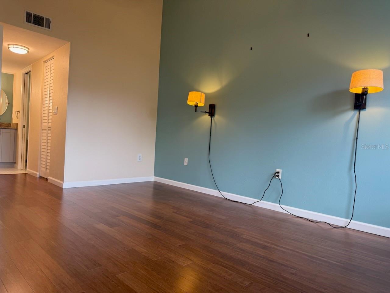 1512 PELICAN COVE RD #239